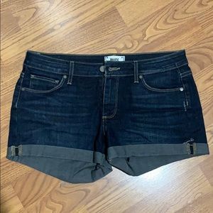 Paige blue jean shorts size 27